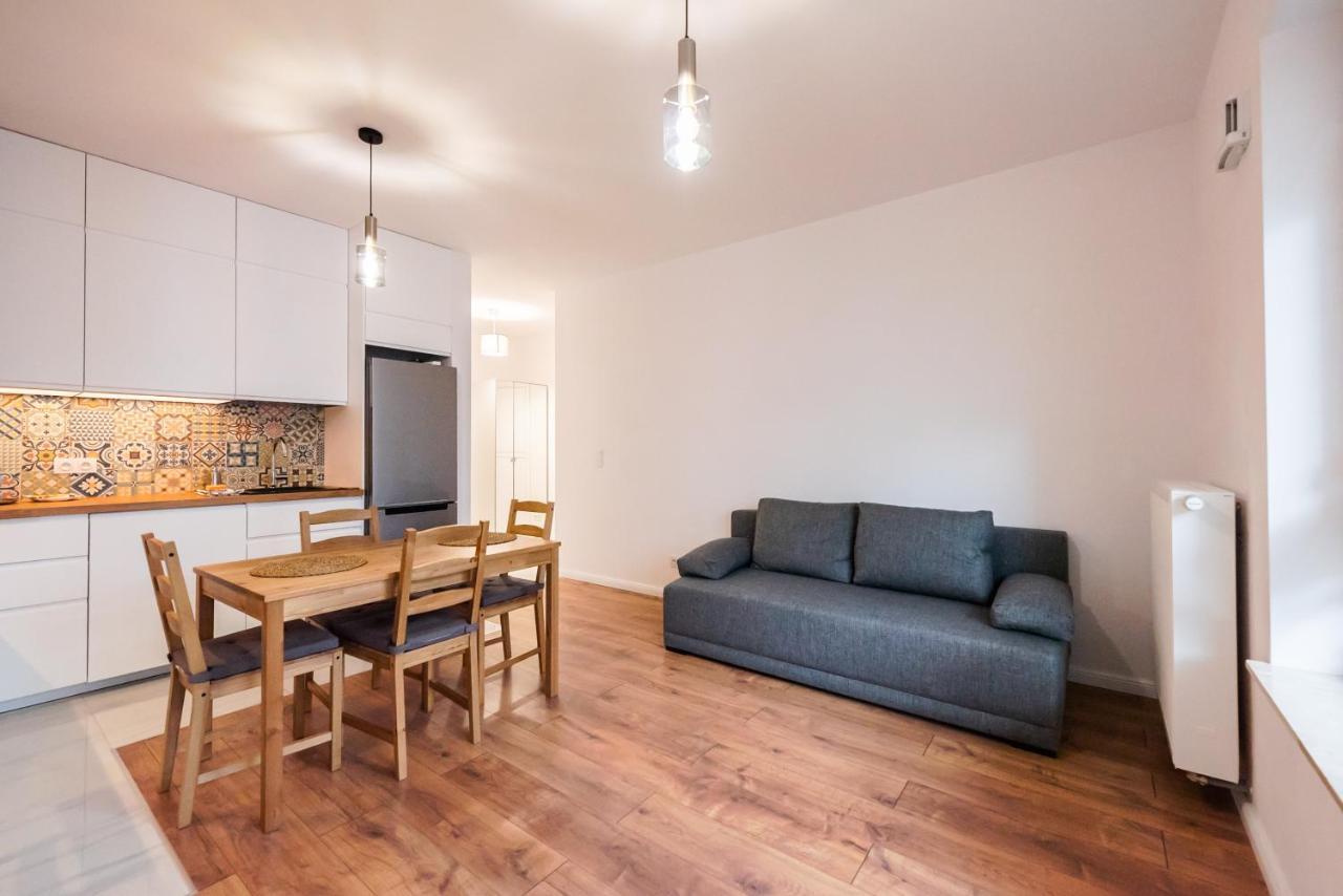 Saska Kepa Bright Apartament Варшава Екстериор снимка